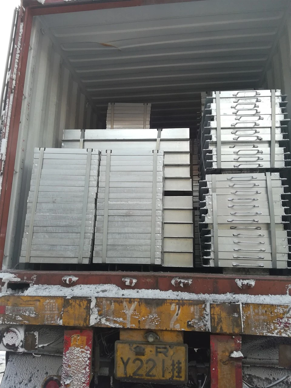 Weaved Grates factory